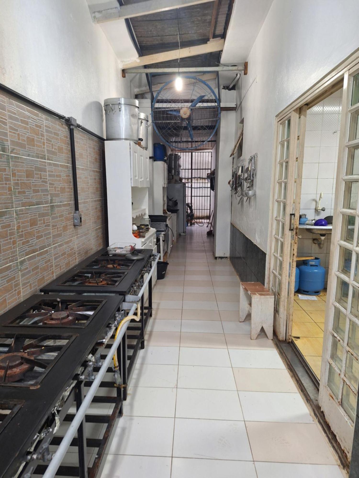 Triplo Com Banheiro Em E Restaurante Guest house Manaus